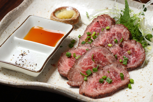 伊江牛のたたき